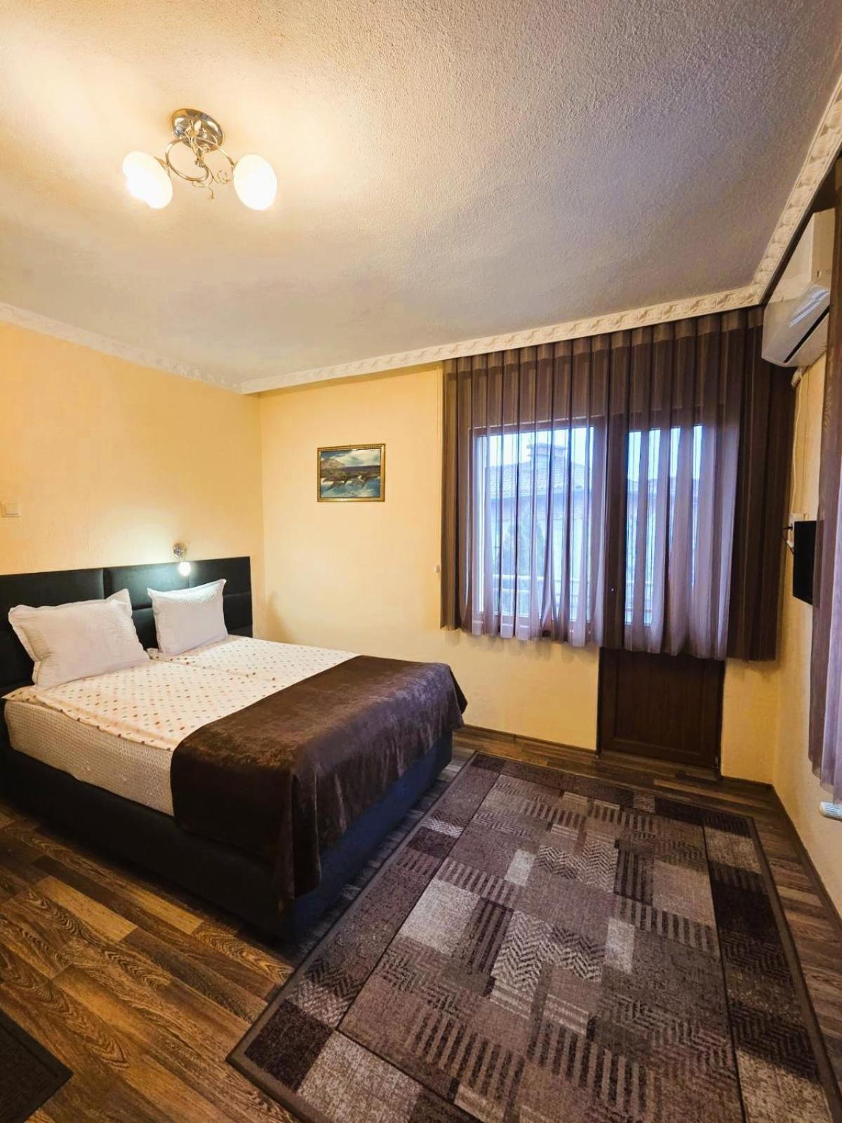 Family Hotel Dalia Velingrad Eksteriør billede