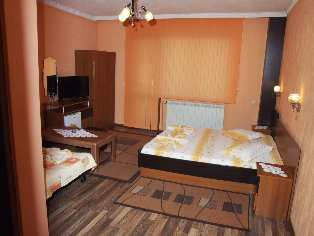 Family Hotel Dalia Velingrad Eksteriør billede