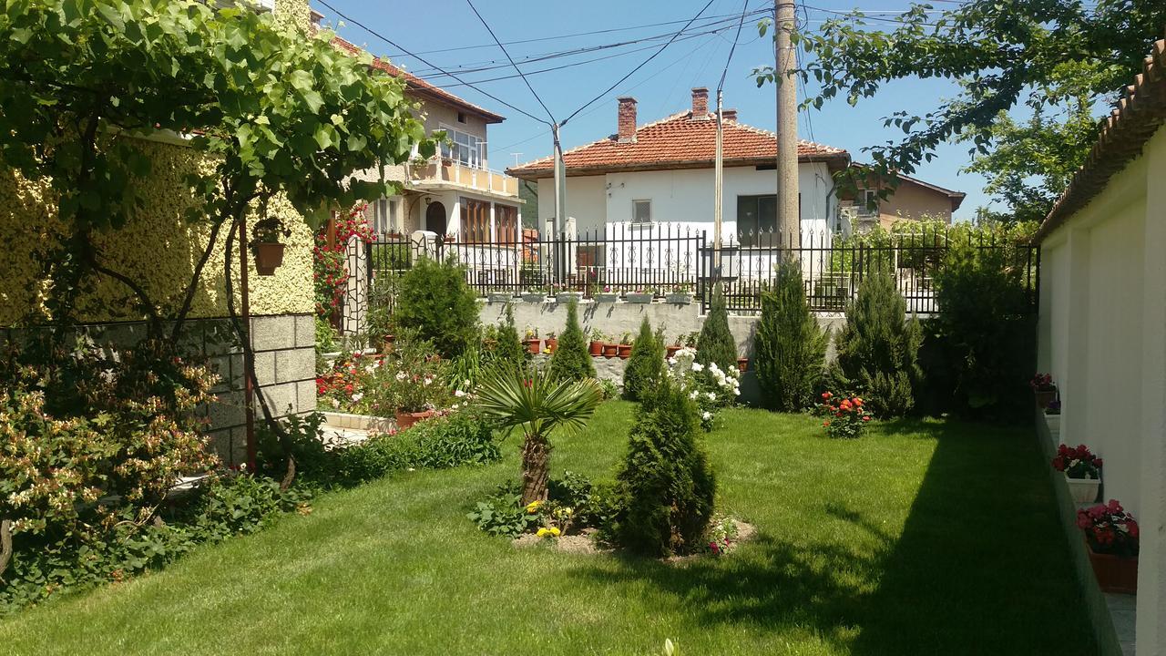 Family Hotel Dalia Velingrad Eksteriør billede